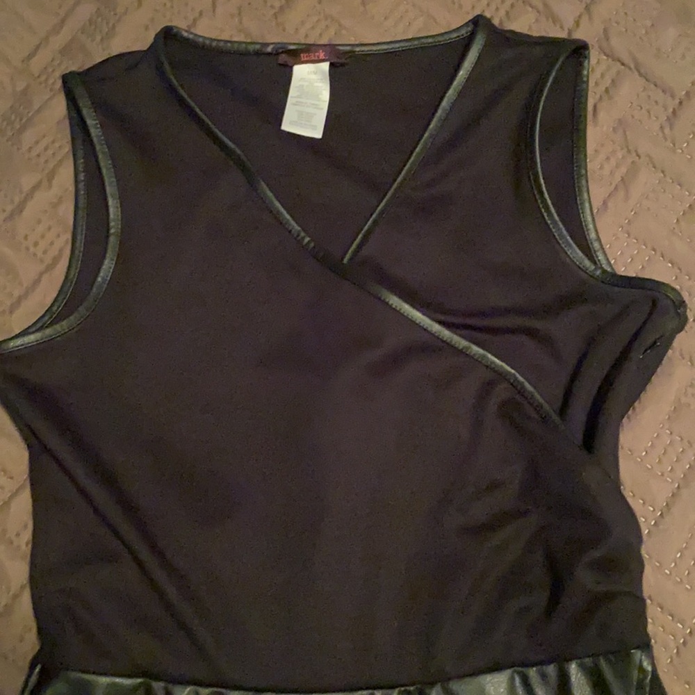 LBD - Picture 3 of 5